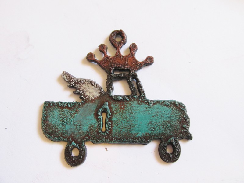 (image for) Truck with wings and crown- Patina #CM-20